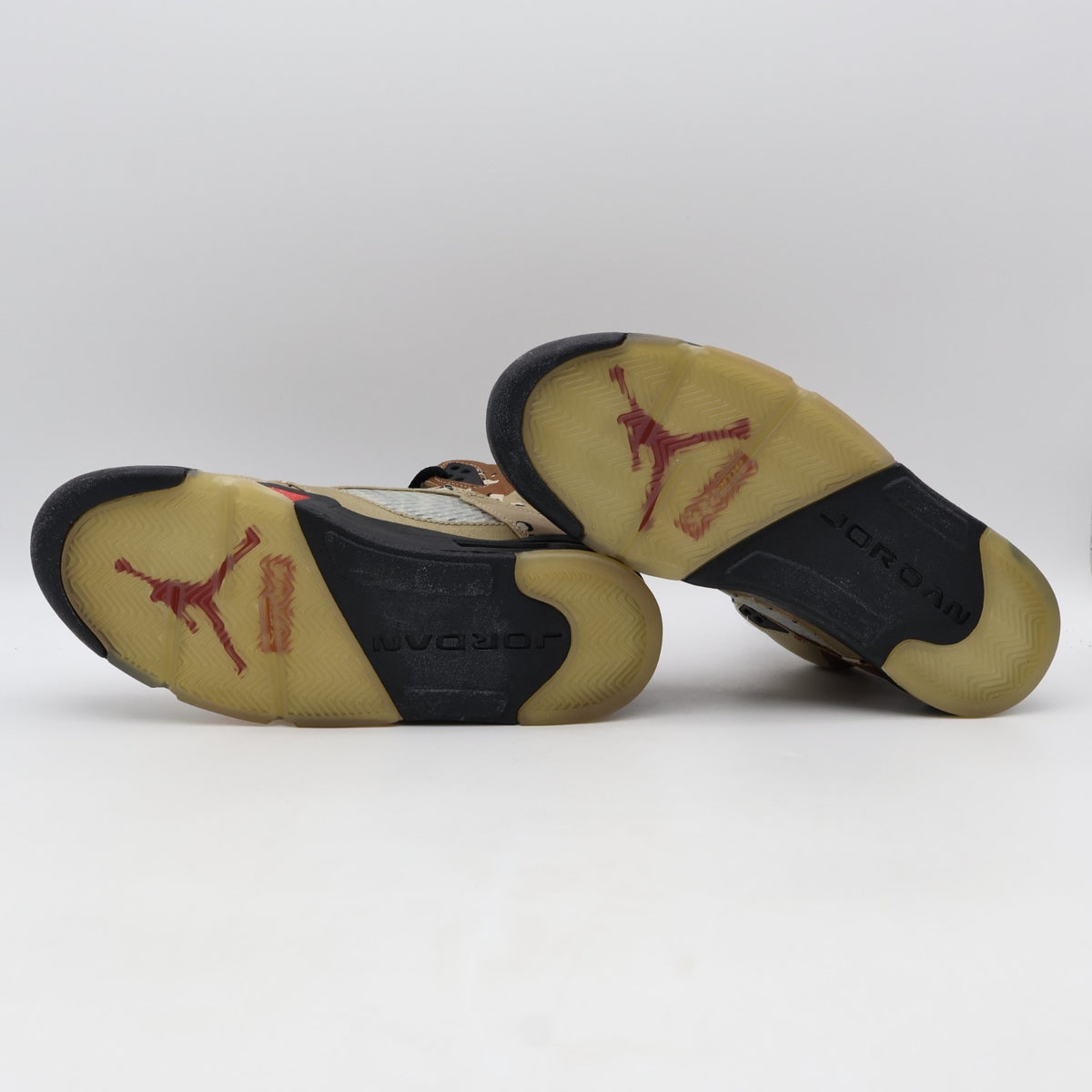 824371-201 Supreme Nike Air Jordan 5 Retro Desert Camo (Men's)