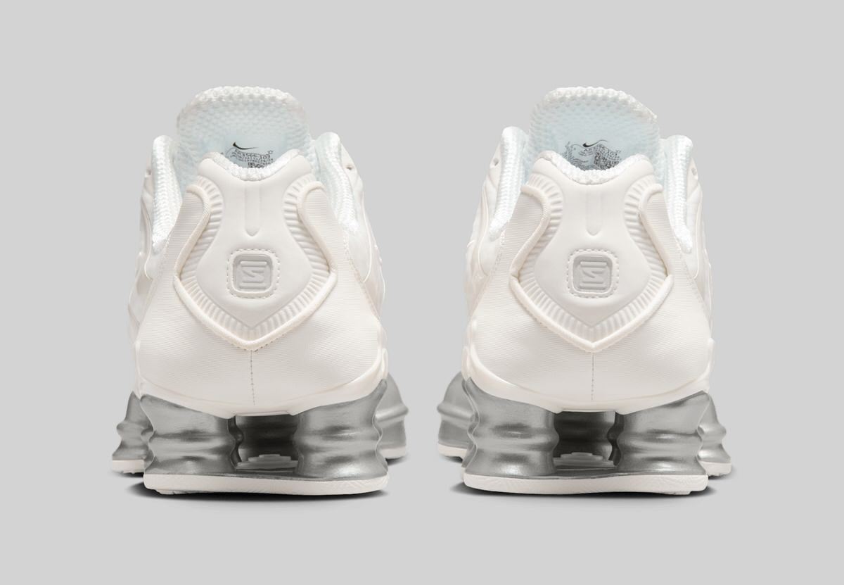 AR3566-103 Nike  Shox TL  Sail (Women's)
