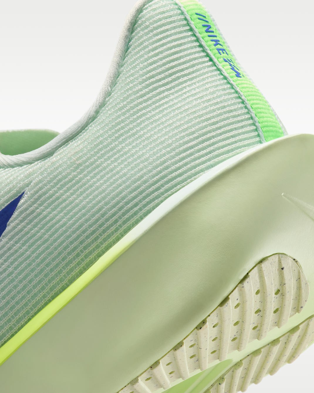 FV6040-300 Nike Zoom Rival Fly 4 Barely GreenSapphire (Men's)