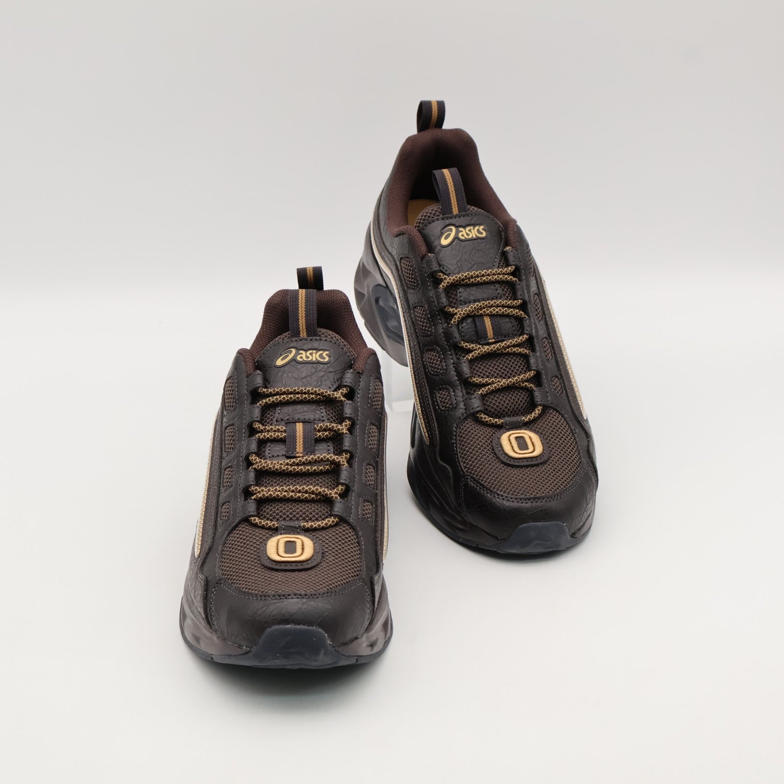 1203A643-200 OTTO 958 Asics Protoblast-CMLVIII Dark Brown Pure Gold (Men's)