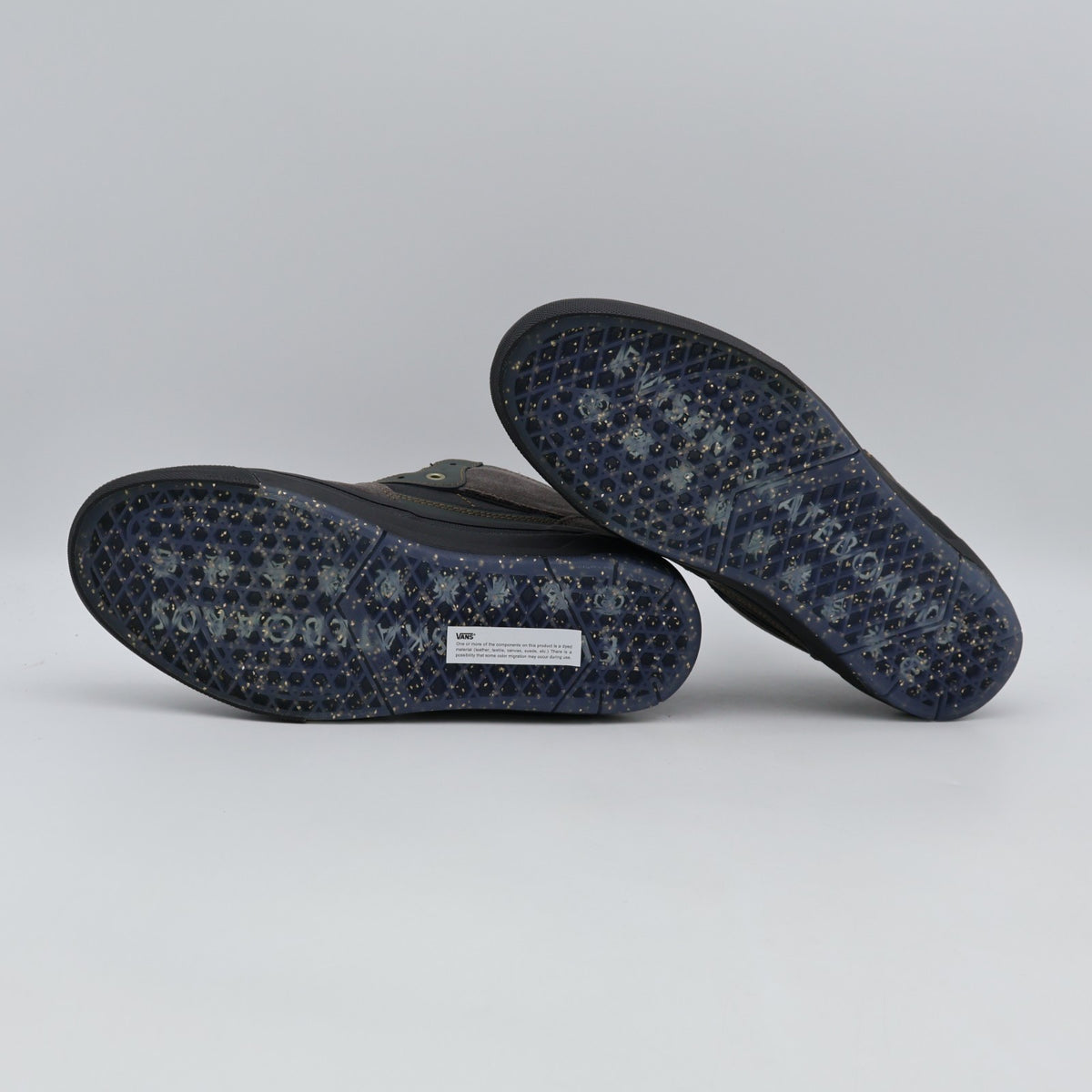 VN000D9ZEAQ Evisen Skateboards Ã Vans Skate Half Cab Wafflecup "Black/After Dark