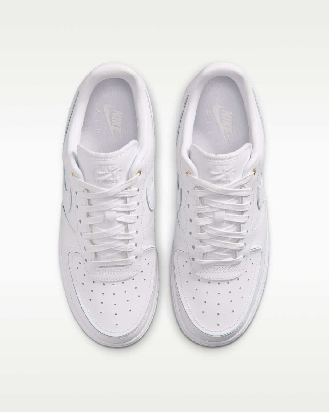 IO3124-100 Nike Air Force 1 Low '07 WhiteMetallic Gold (Women's))