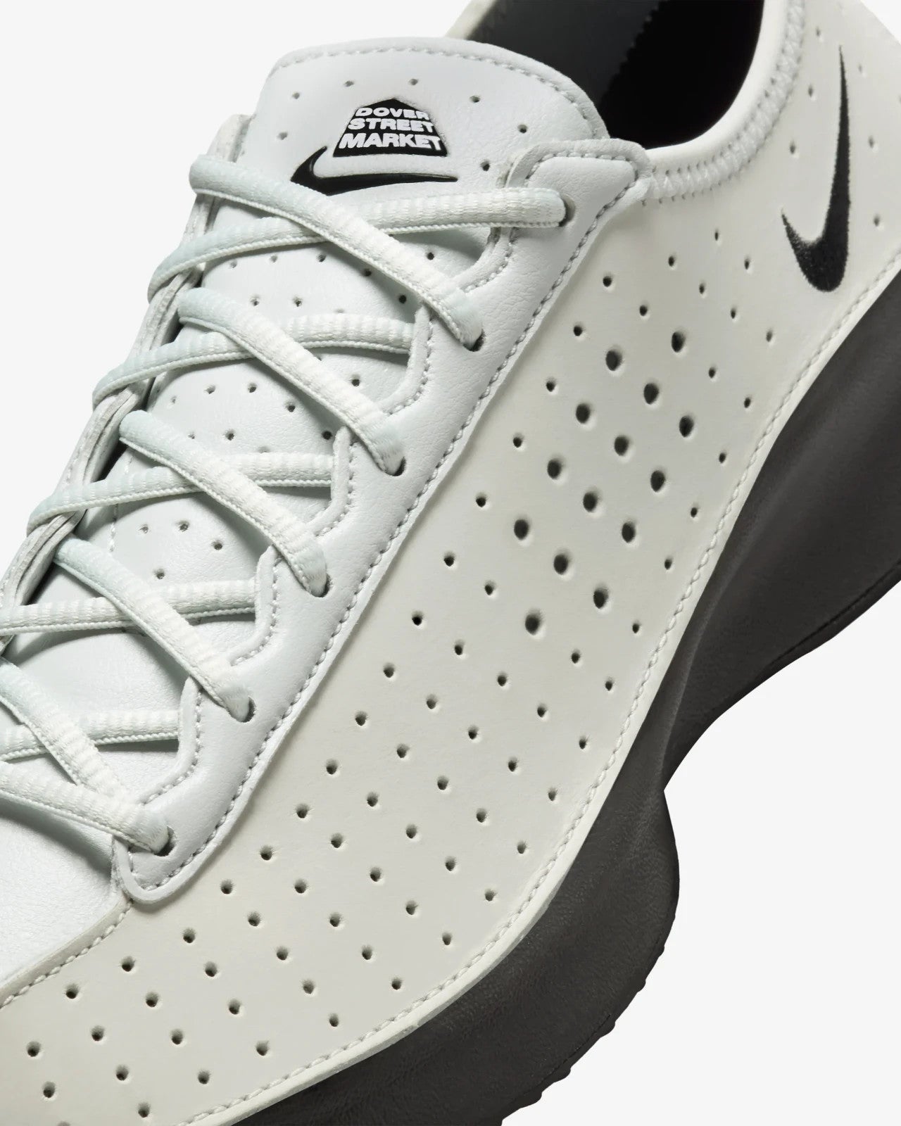 IB1403-100 Dover Street Market Nike Air Superfly White (Women's)