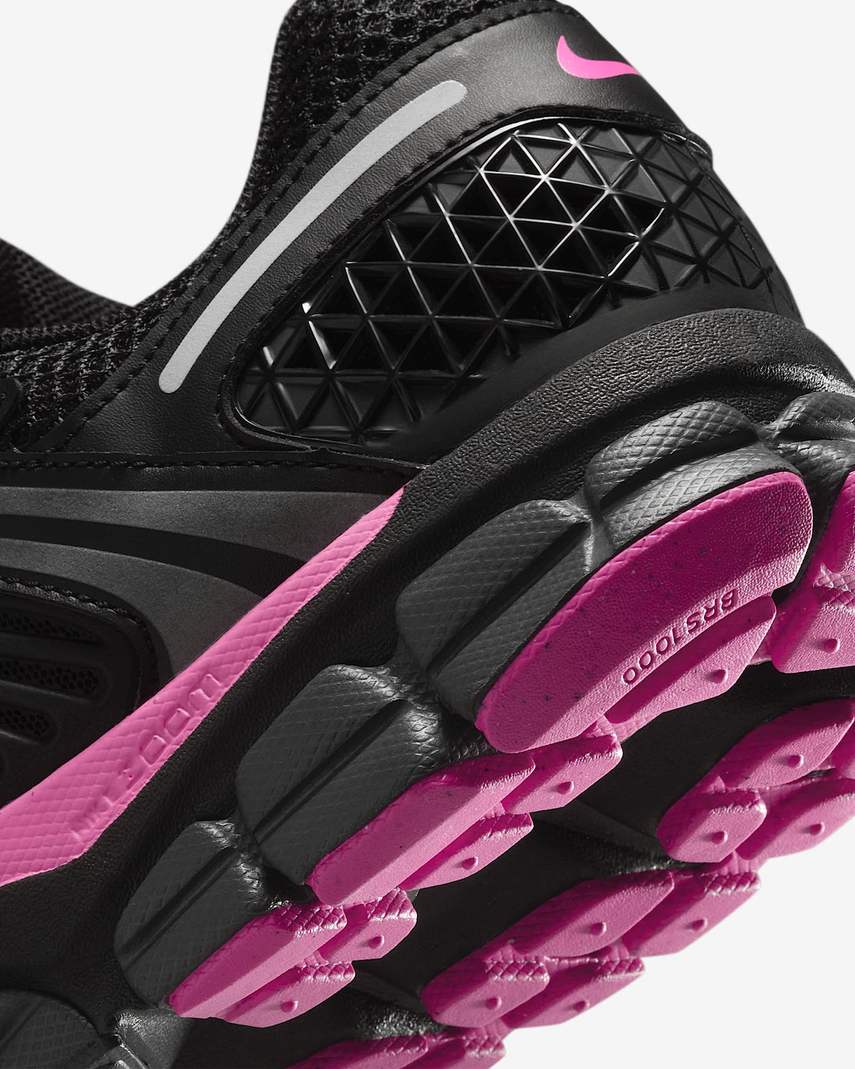 FB9149-004 Nike Zoom Vomero 5 Black Anthracite Pink Blast Metallic (Men's)