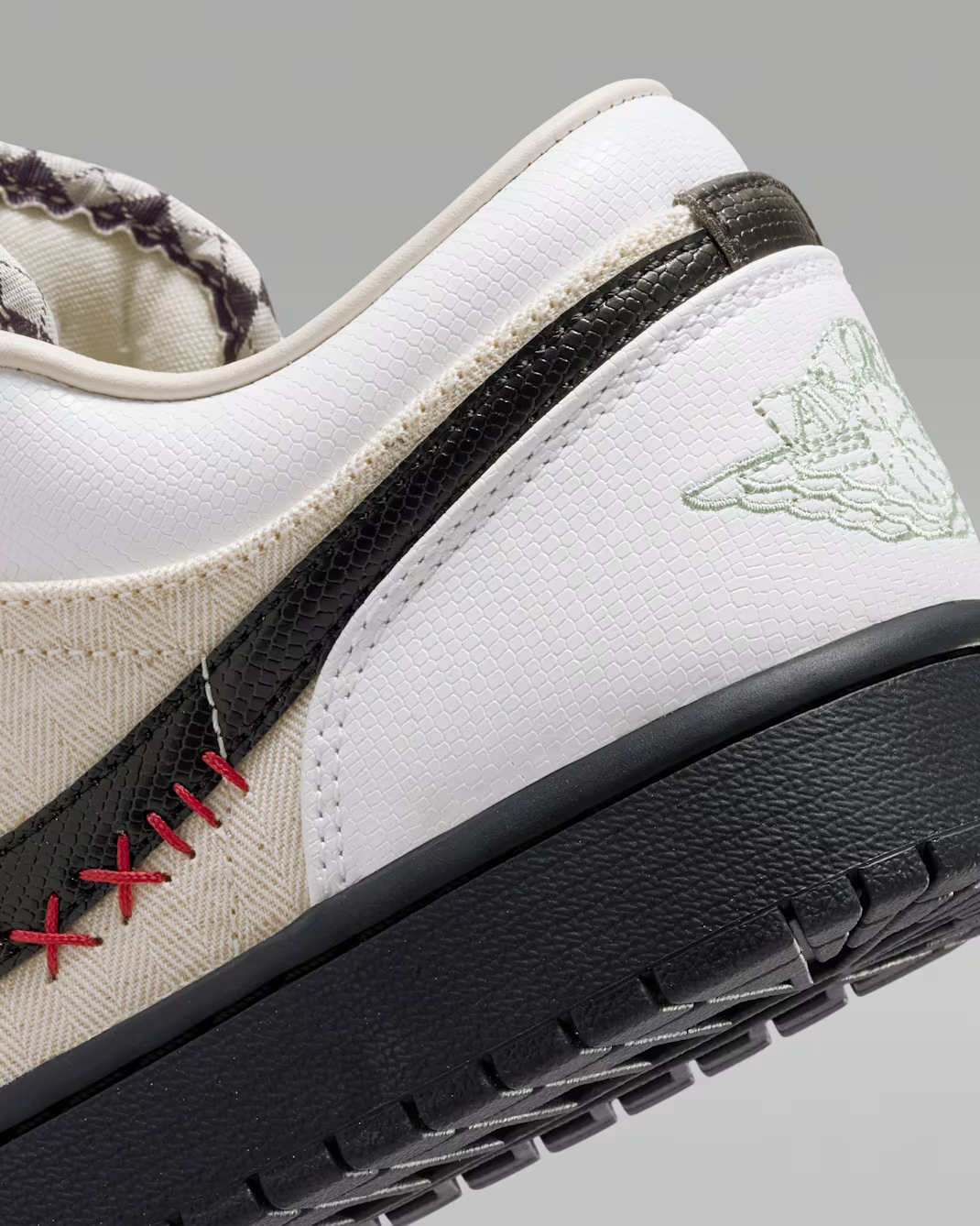 IW2020-110 Nike Air Jordan 1 Low SE "Light Orewood Brown/Steam" (Men's)