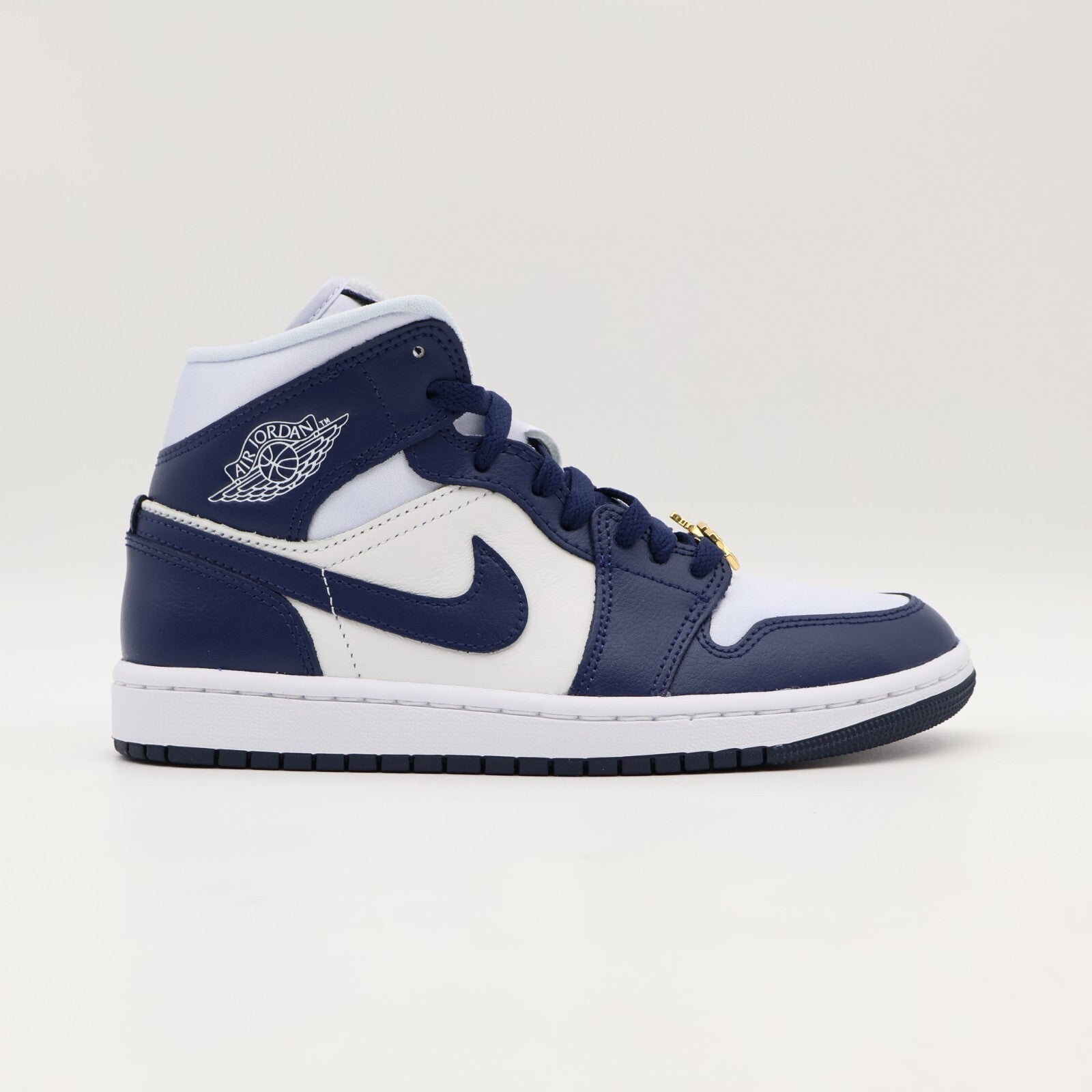 FZ8777-044 Nike Air Jordan 1 Mid Football Grey Mid Night Navy (Women's)