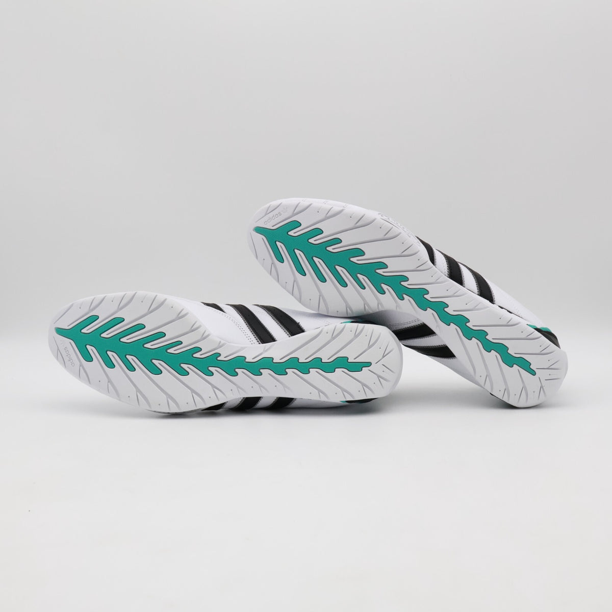 JR4544 Mercedes AMG PETRONAS F1 Team adidas Adiracer Lo Cloud White (Men's)