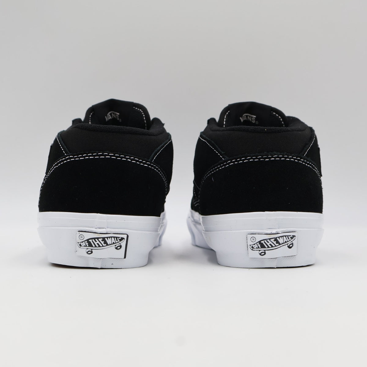 VN000CXJBZW PREMIUM HALF CAB REISSUE 33 (Men's)