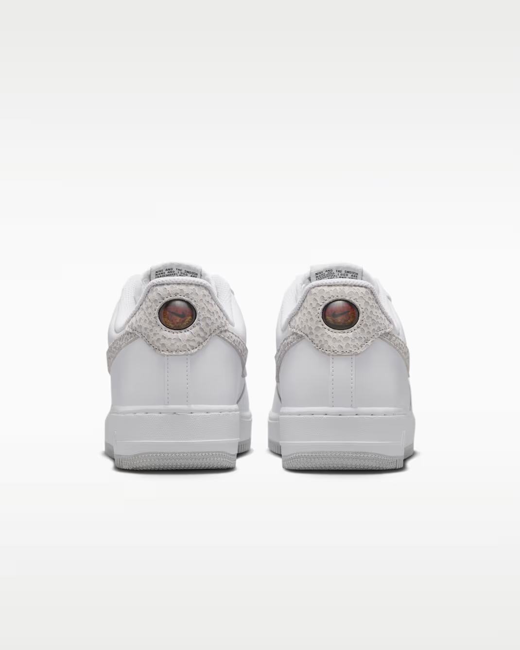 IV5525-100 Nike Air Force 1 07 "White/Kumquat" (Unisex)