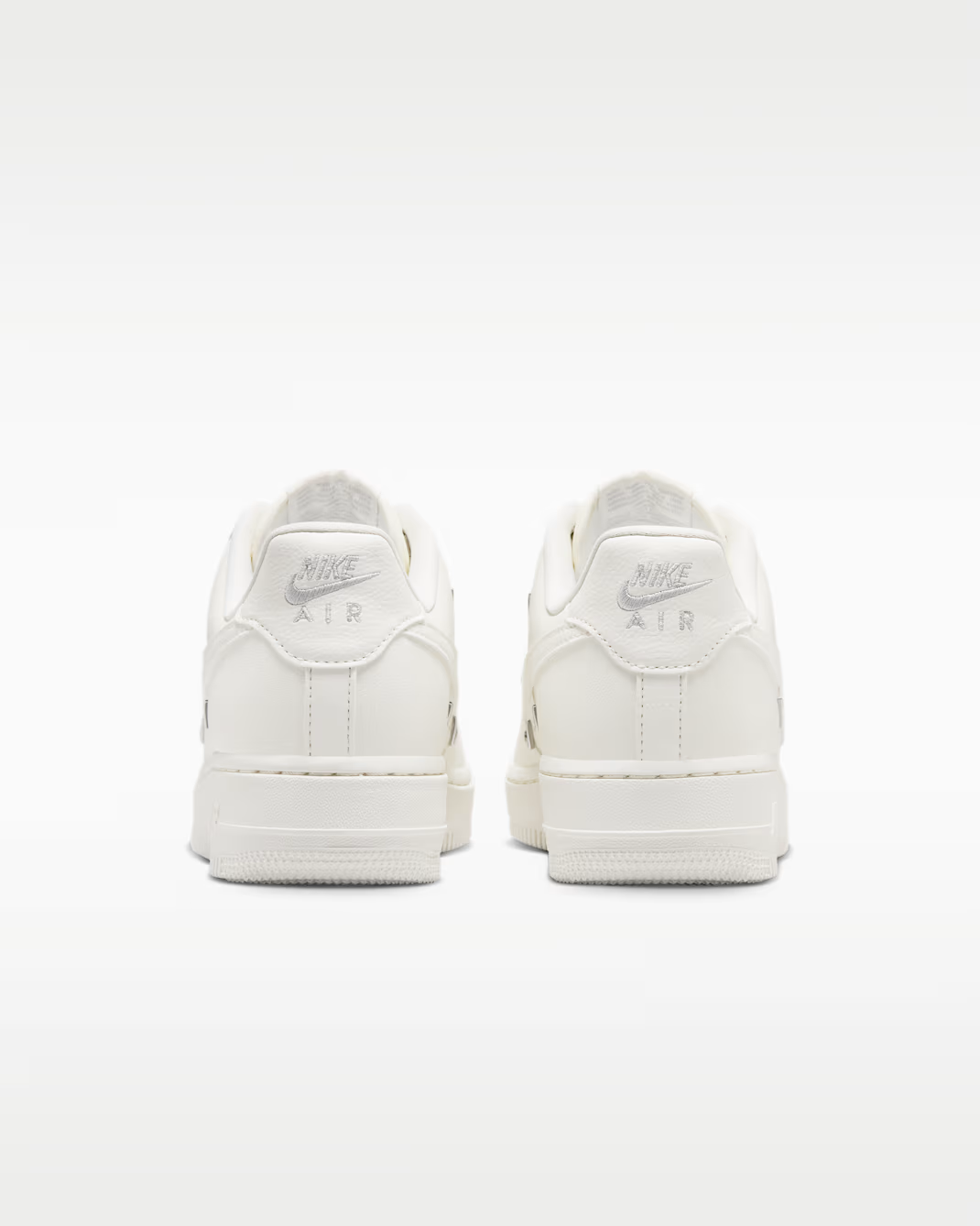 IV4727-133 Nike Women's Air Force 1 '07 LV8 Sail/Metallic Silver (Women's)