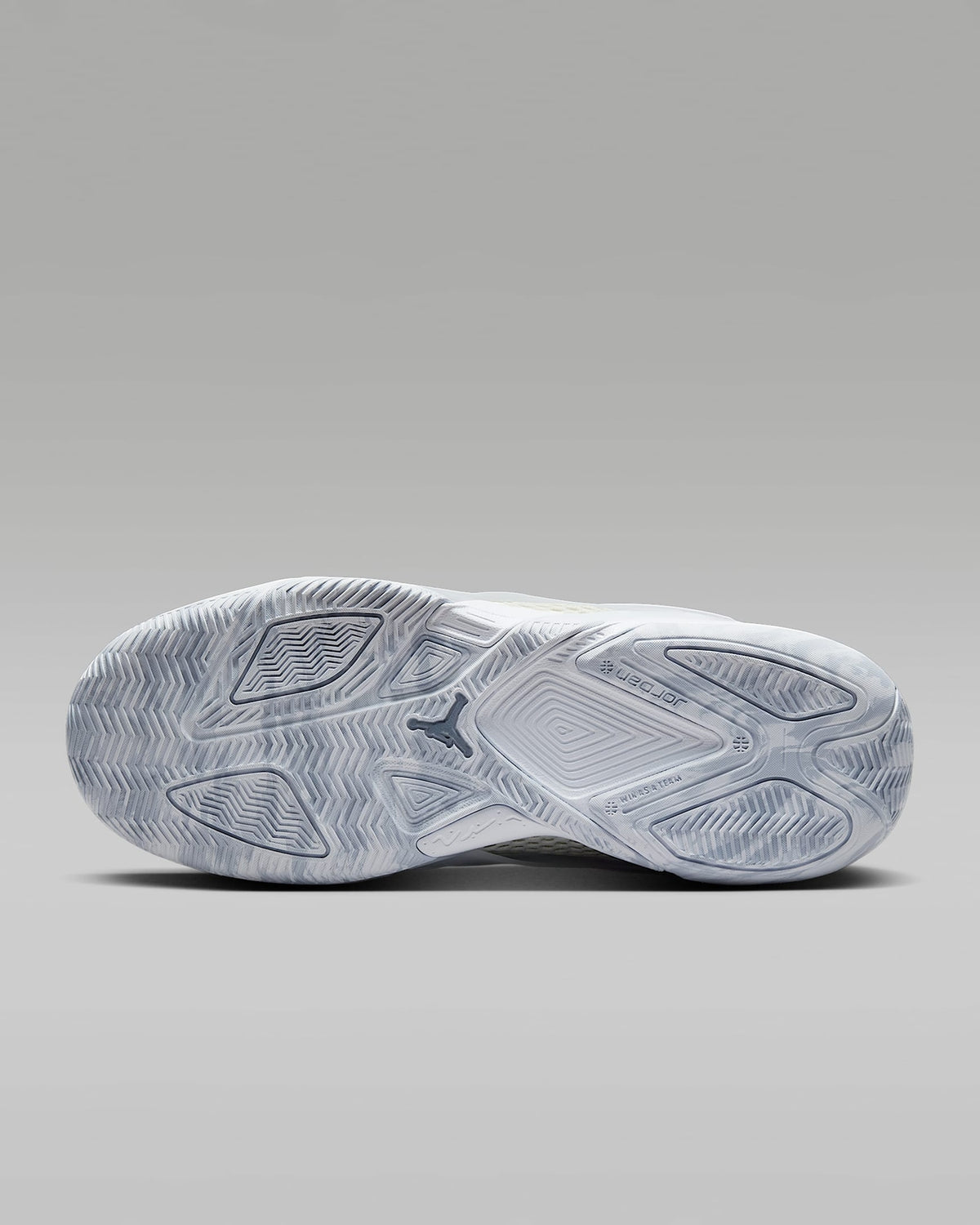 HV4059-101 Shuyu Yang Nike Jordan Heir White Sail Football Gray (Women's)