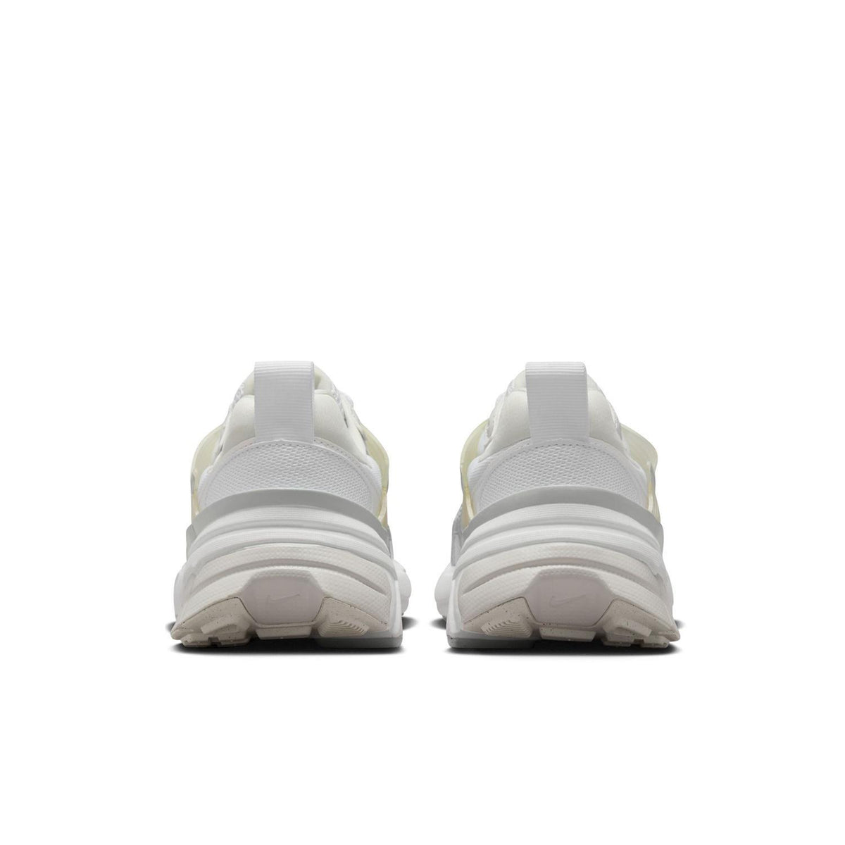 FD0736-104 Nike V2K Run Metallic Silver White (Women's)