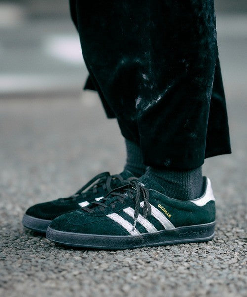 ID0988 adidas Gazelle Indoor "Core Black/Metallic Silver" (BILLY'S Ex) (Men's)