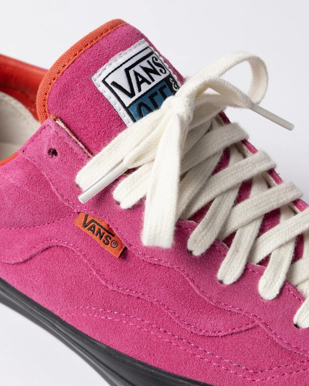 VN000Y11HFH Parra Ã OTW by Vans Old Skool 36 "Pink" (Men's)