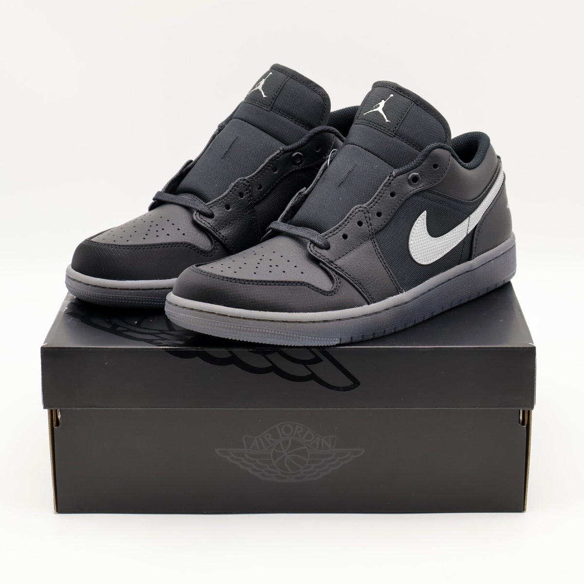 HV5968-001 Nike Air Jordan 1 Low Dark Gum Soles (Men's)
