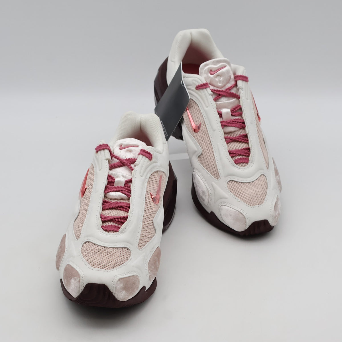 IQ1152-666 Nike Air Max Muse SE Valentine's Day (2026) (Women's)