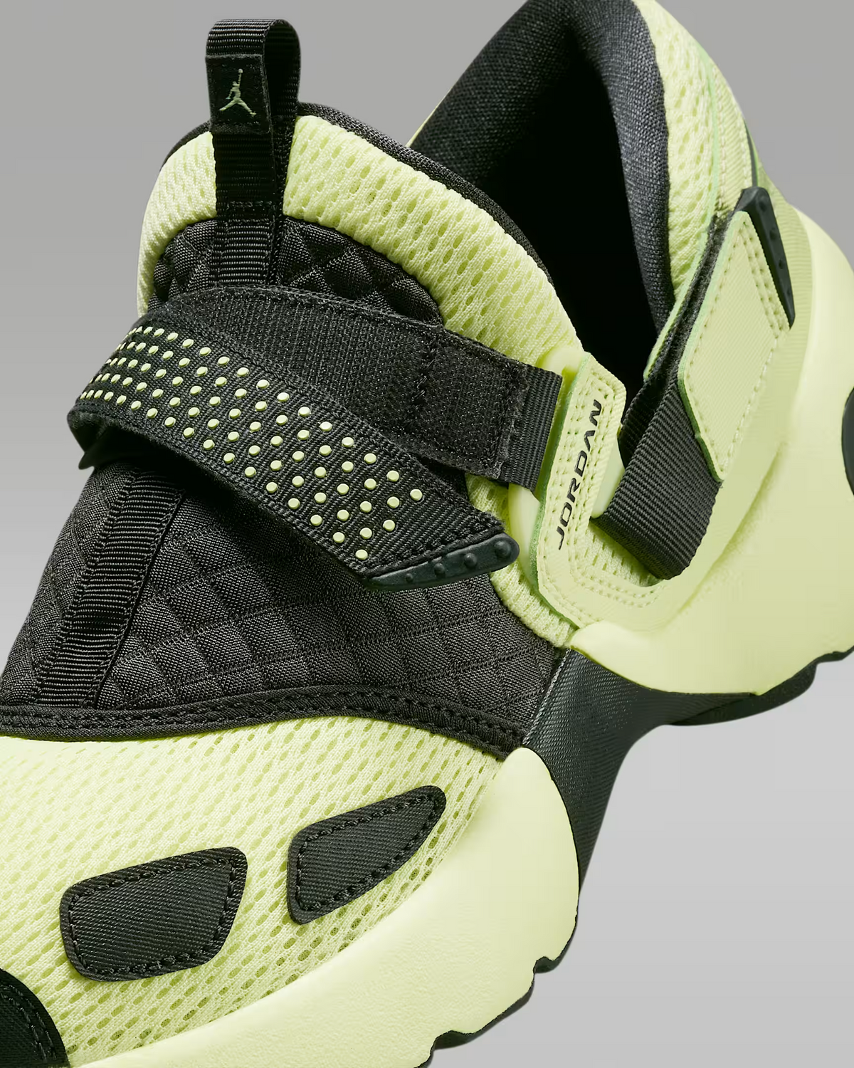 HQ2164-302 Nike  Jordan Trunner LX Luminous Green (Women's)