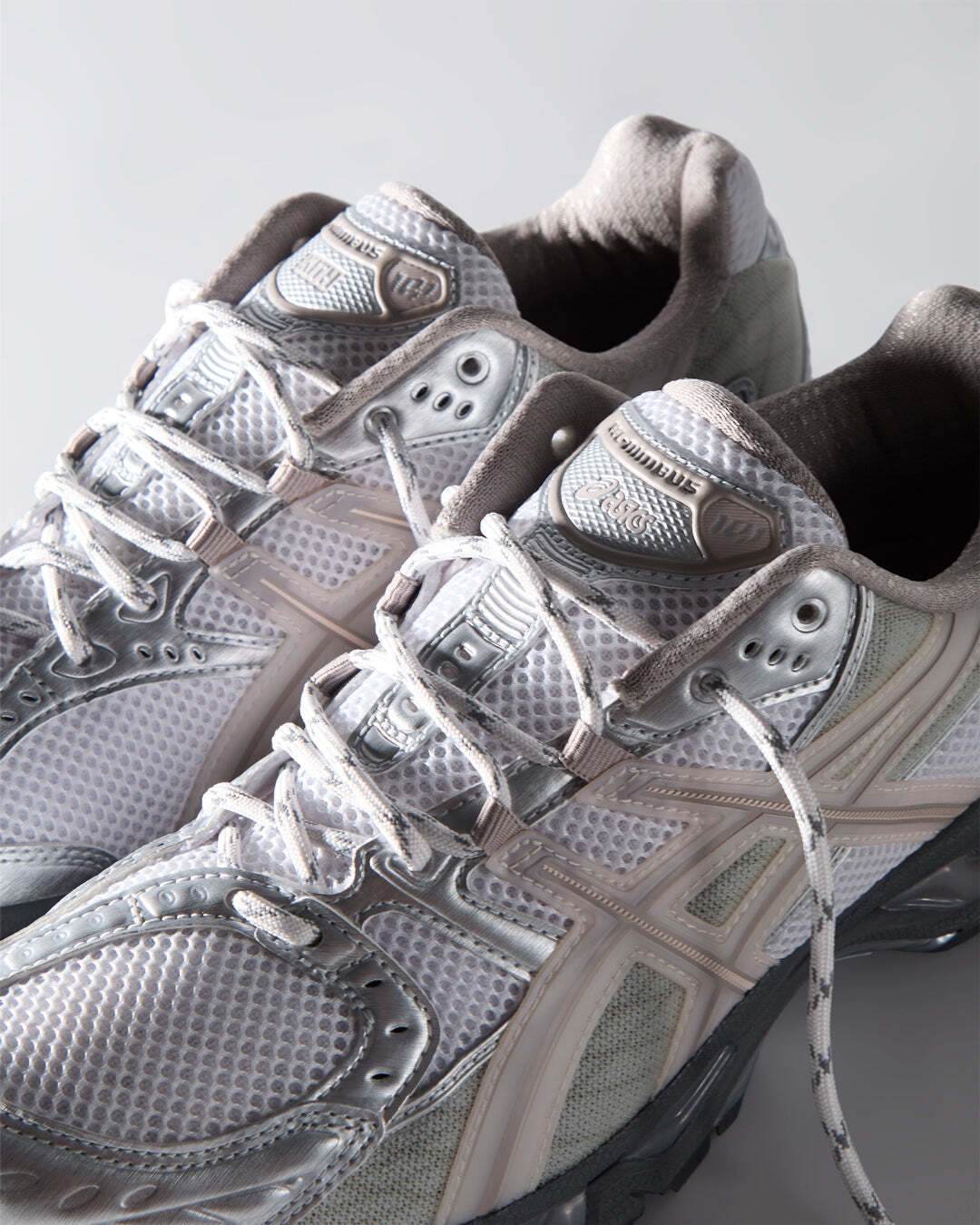 1203A723-100 Kith Ronnie Fieg Asics Gel-Nimbus 10.1 White Morganite (Men's)