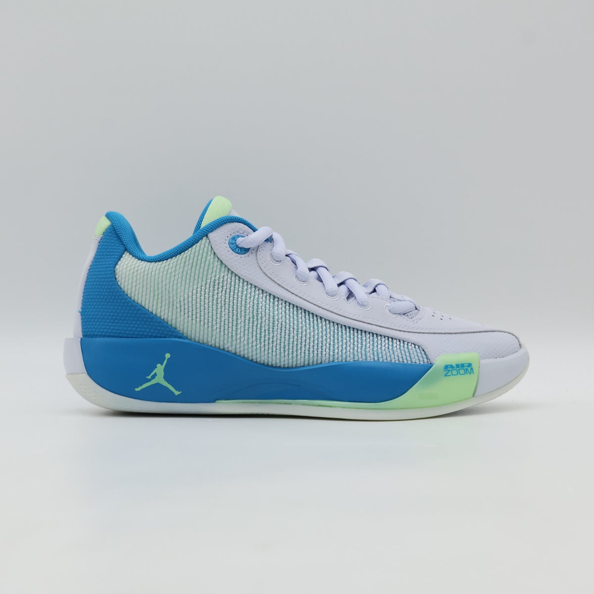 HF0819-002 Nike Jordan Luka .77 Navigator HF0806-002 (Men's)