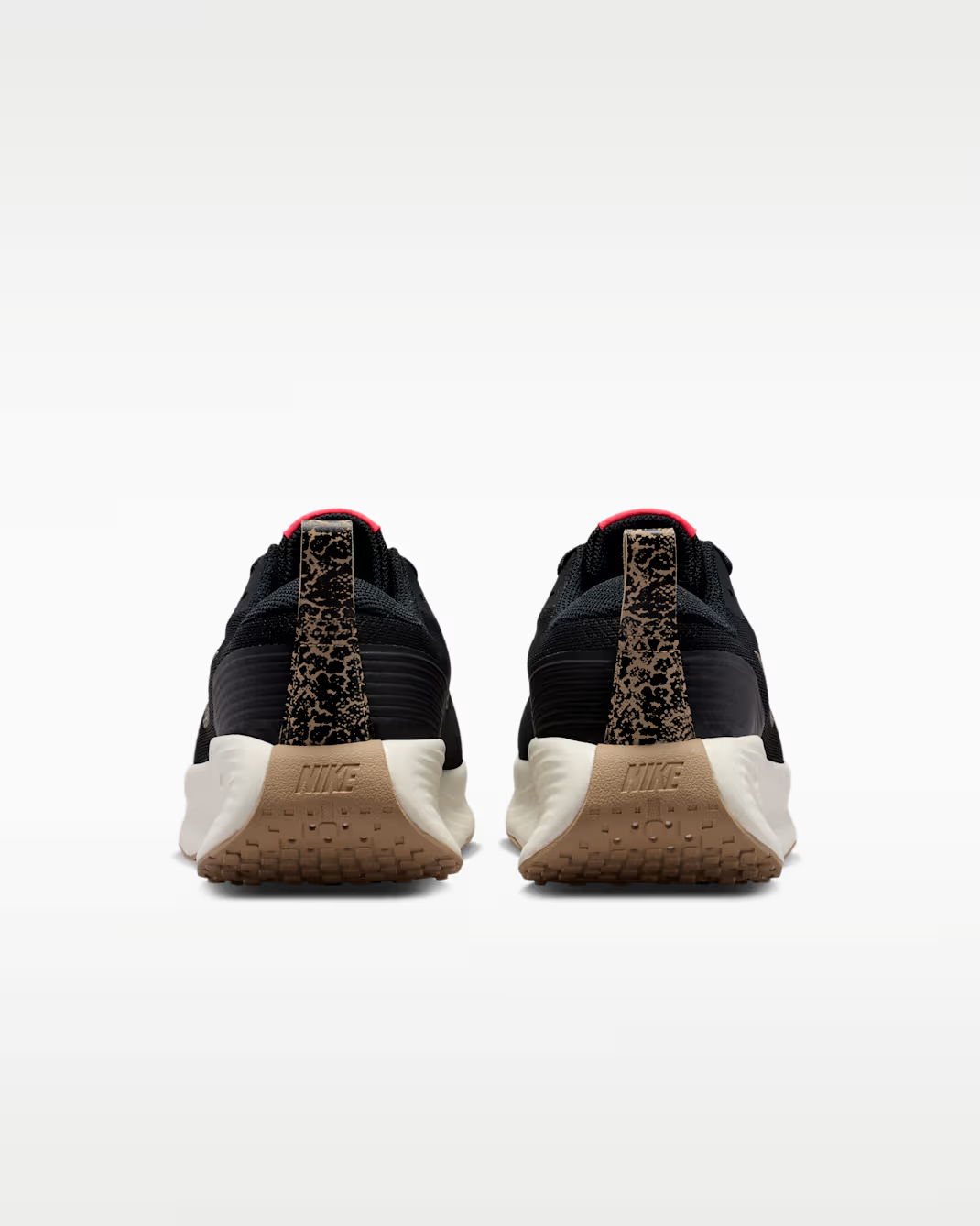 IV5684-001 Nike Promina "Black/Fusion Red" (Women's)