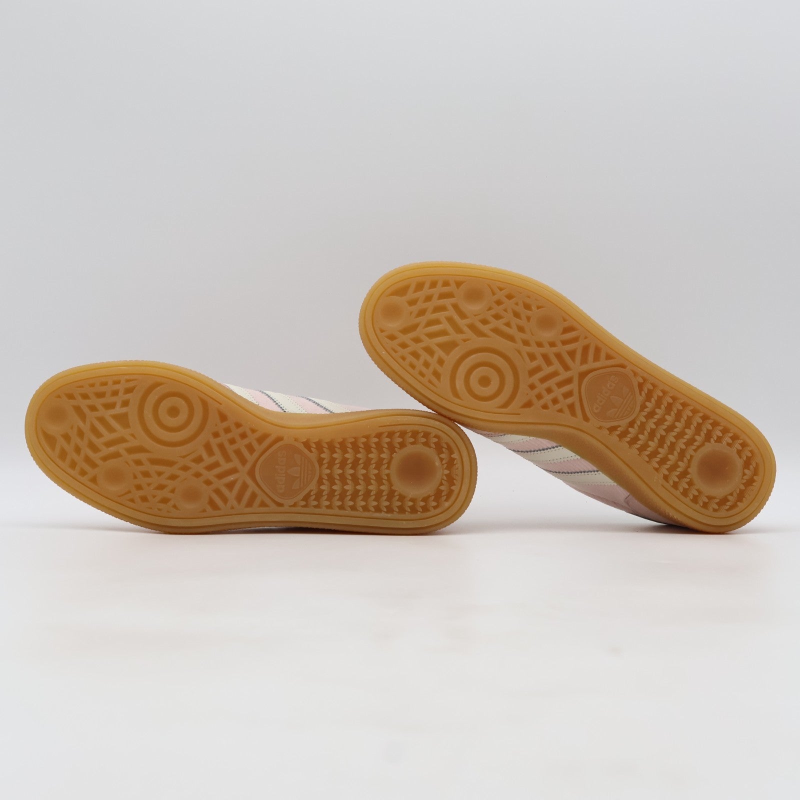 IG1977 adidas Originals Handball Spezial Sandy Pink Off White Gum (Women's)