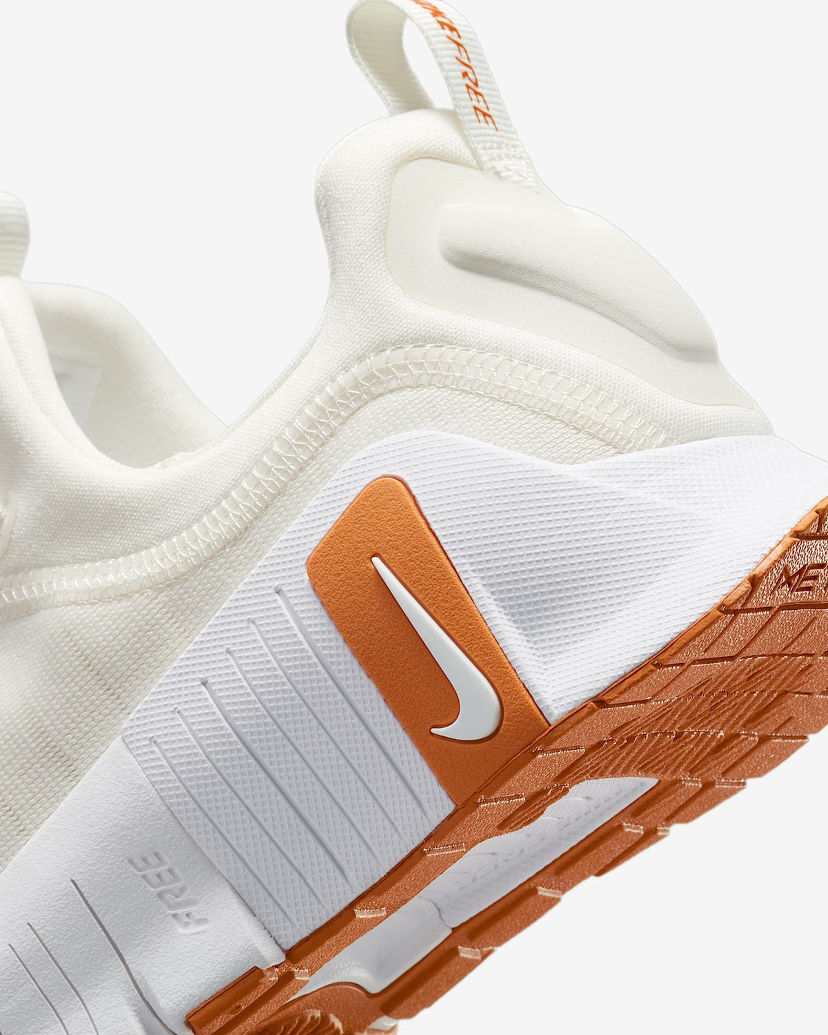 FJ7126-103 Nike Free Metcon 6 Sail White Monarch (Women's)