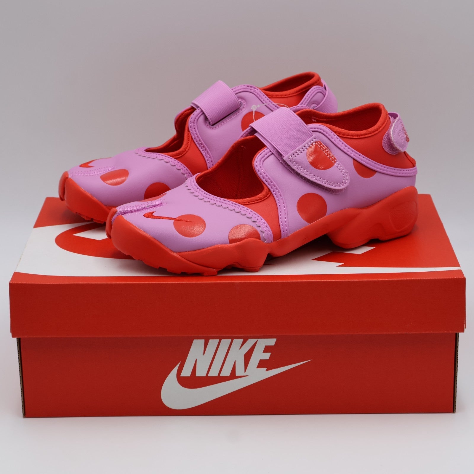 IR1226-500 Nike Air Rift Polka Dot/Light Magenta (Women's)