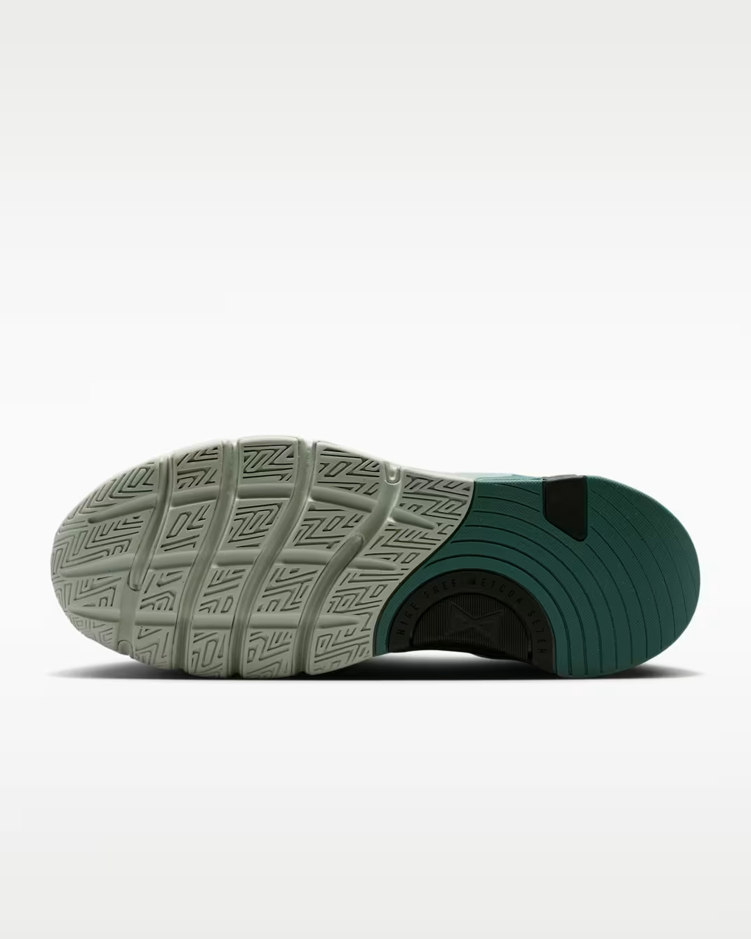 II7405-003 Nike Free Metcon 7 Light Pumice Mineral Slate (Men's)
