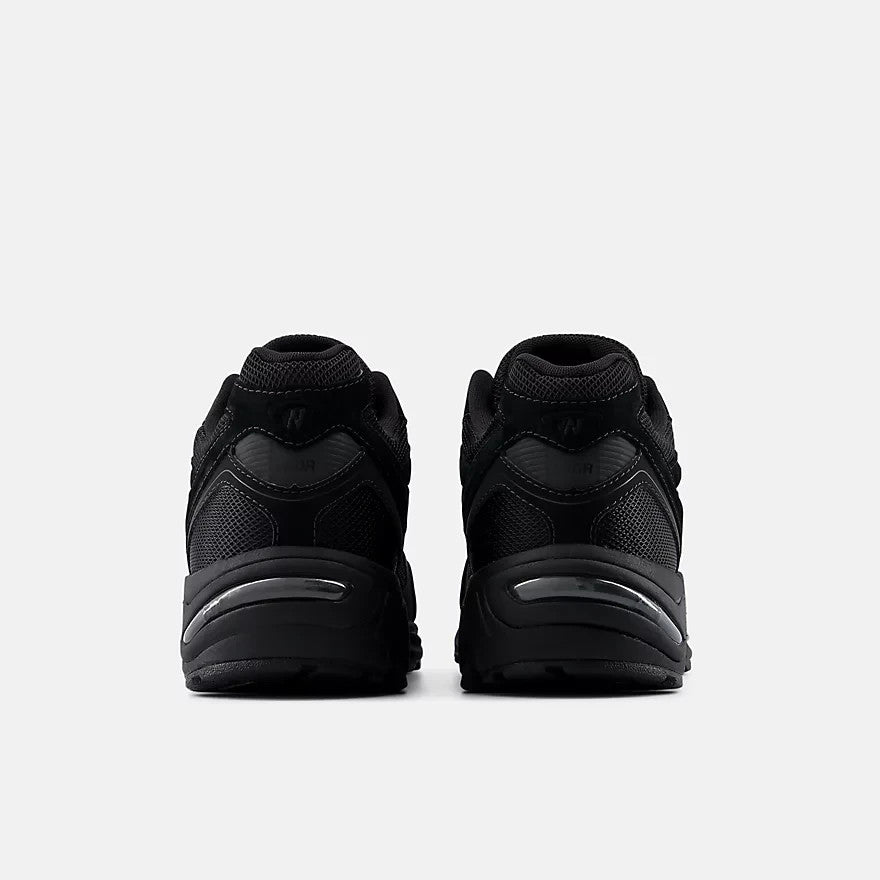 U880R3PC New Balance 880R "Black" (Men's)