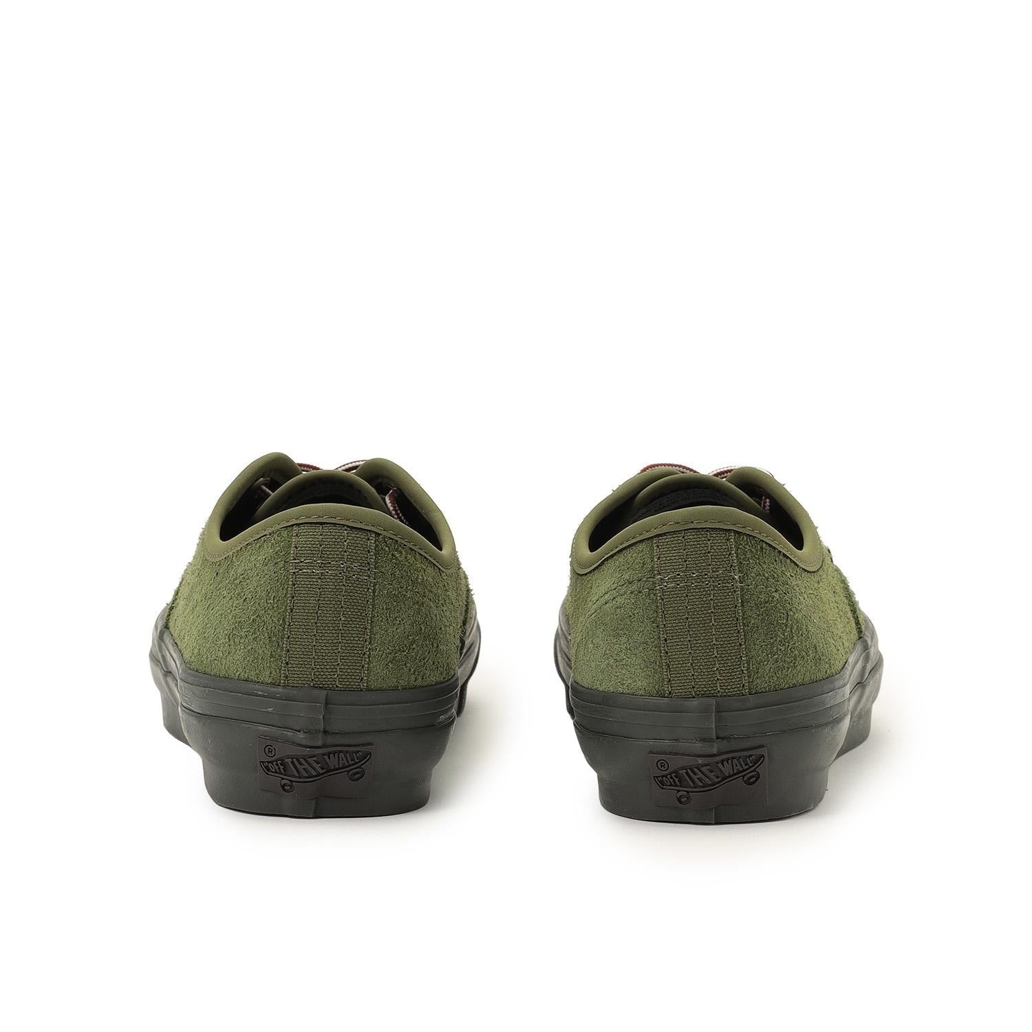 VN000Z02YJ7 Vans PREMIUM AUTHENTIC 44 (Men's)