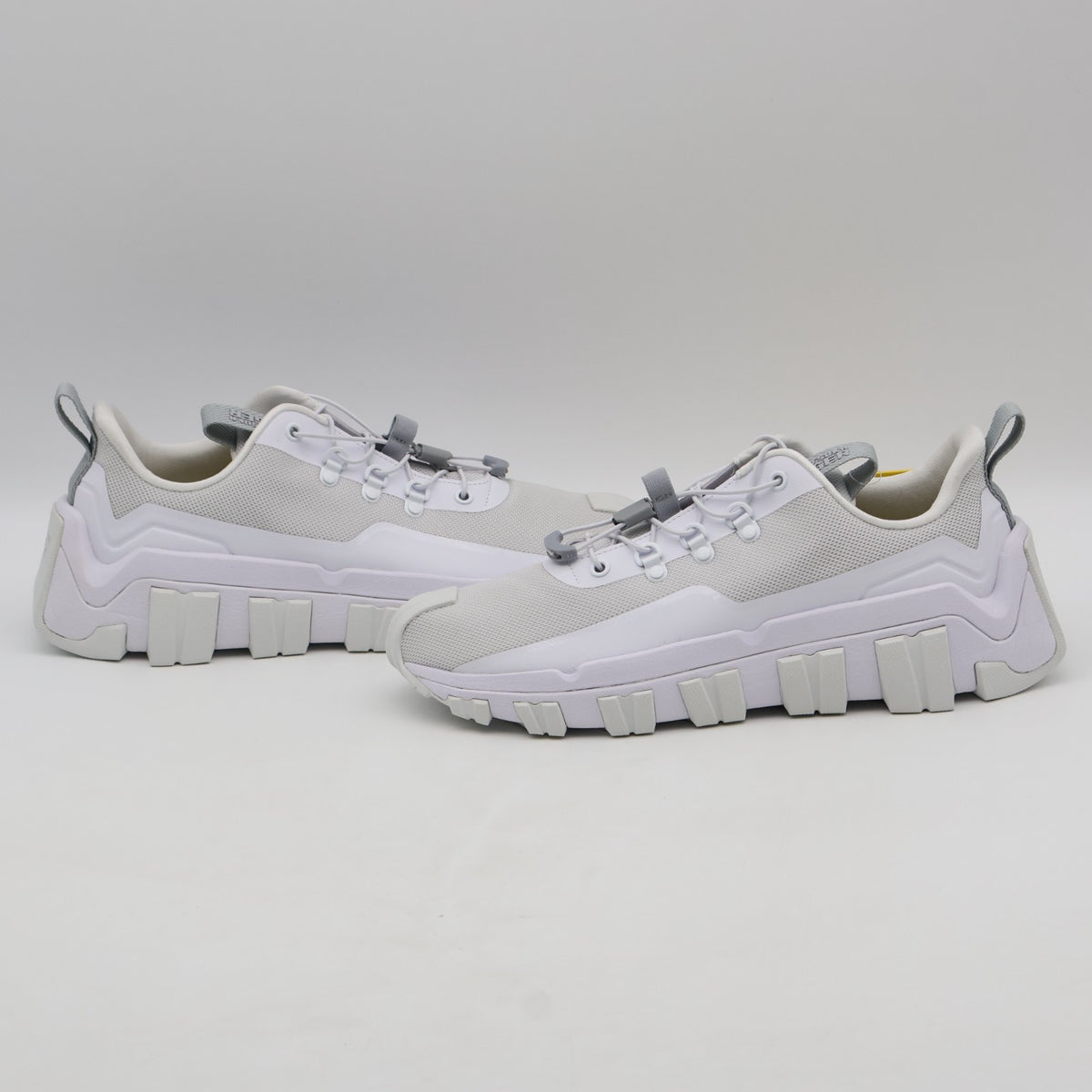 1183C450-100 ONITSUKA TIGER CRESTY FLEK WHITE WHITE (Men's)