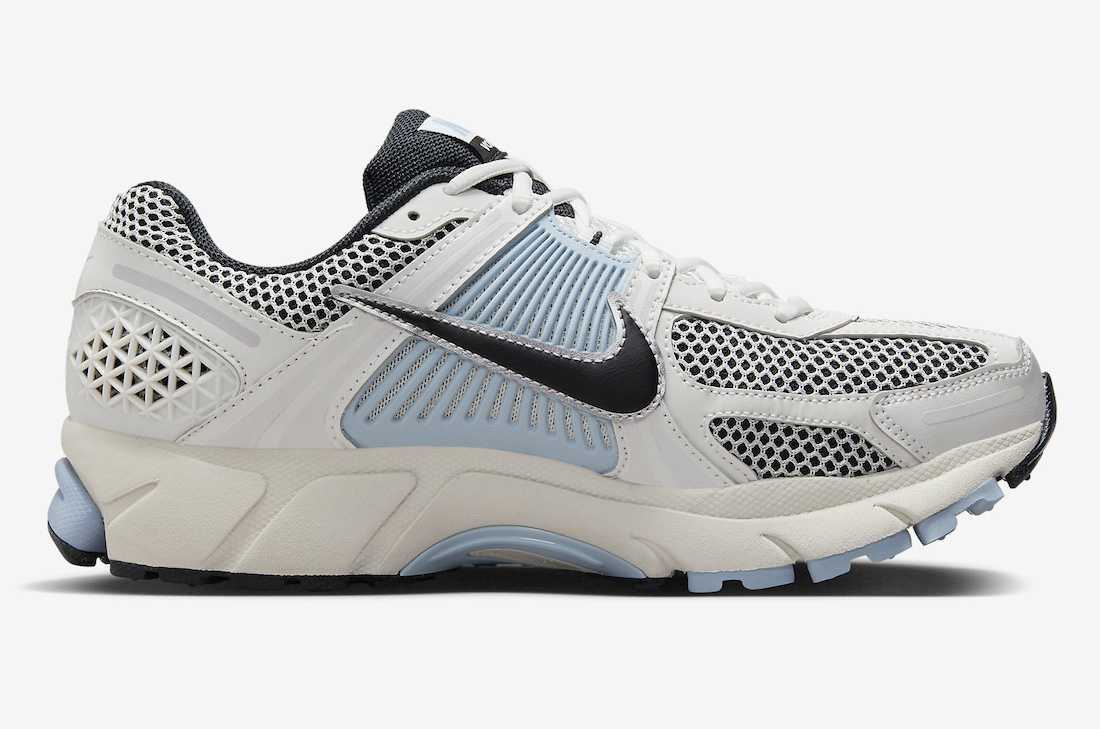 FQ7079-001 Nike Zoom Vomero 5 Platinum Tint and Light Armory Blue (Women's)
