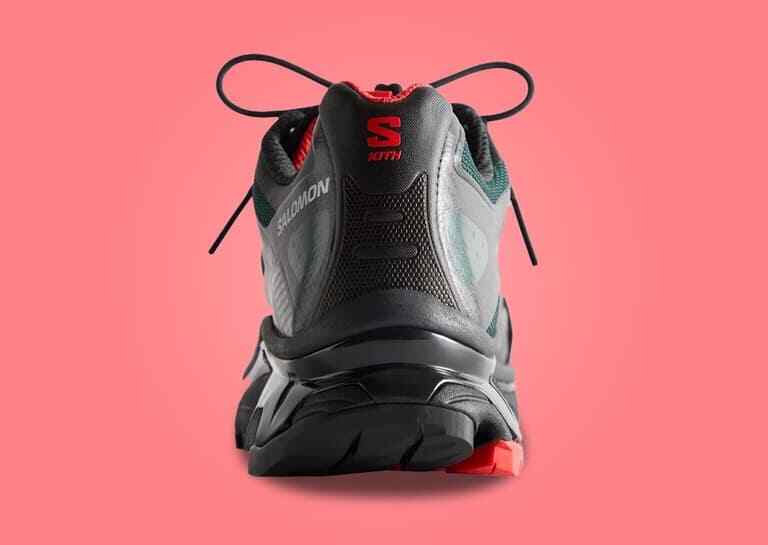 L47772300 KITH Salomon XT-4K Black Scarab Fiery Red (Men's)