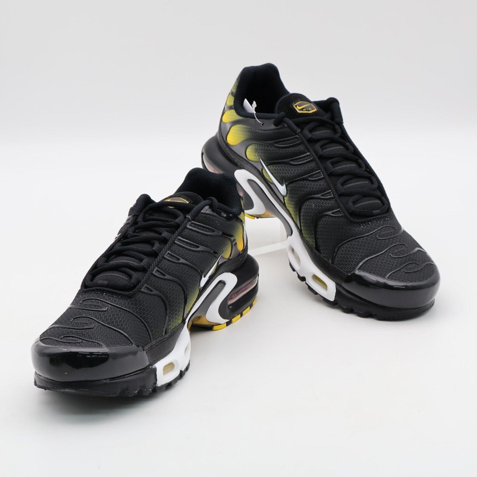 DM0032-013 Nike Air Max Plus Black University Gold (Men's)