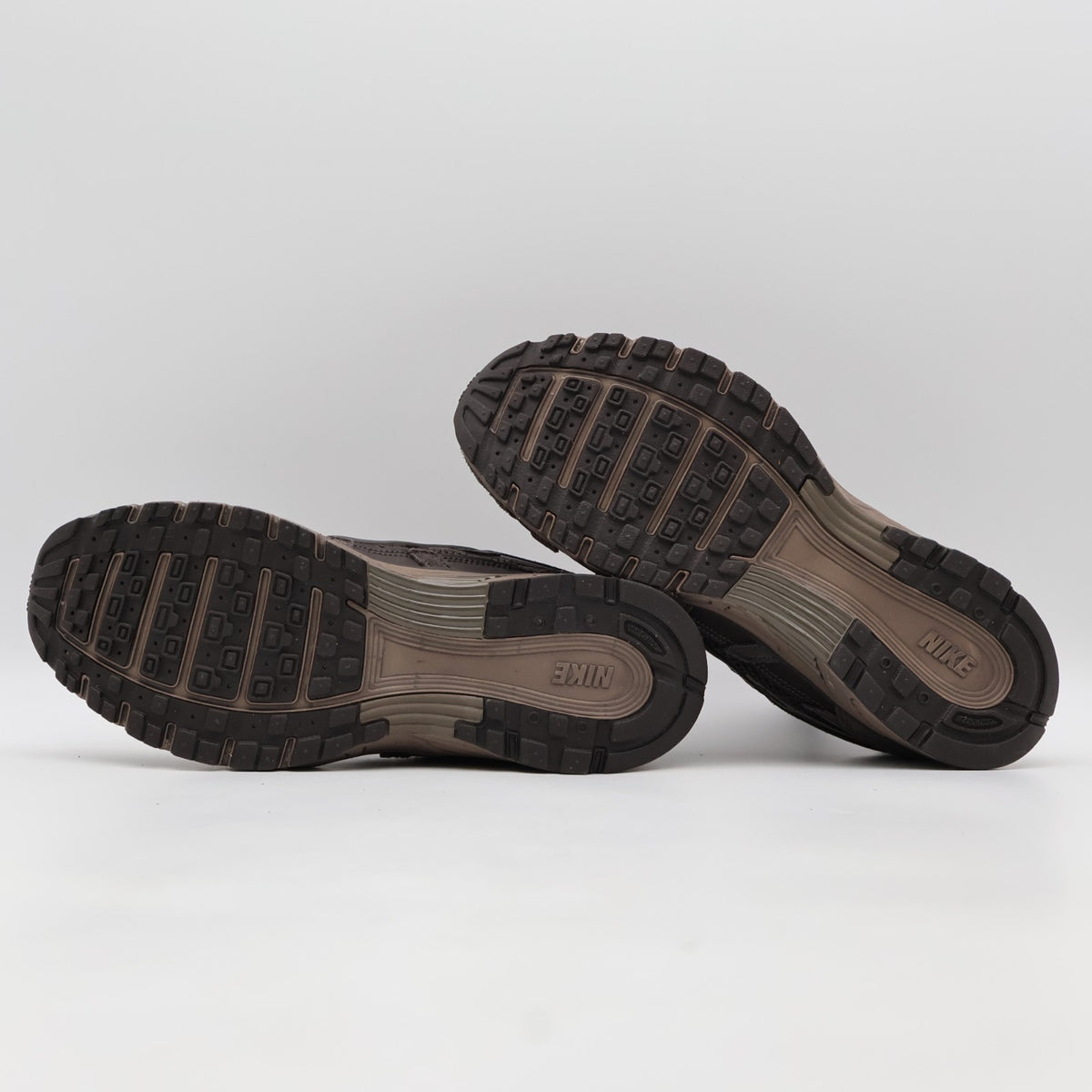 HF0015-204 Nike P-6000 Suede Velvet Brown Ironstone Velvet Brown (Men's)