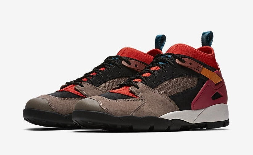 AR0479-600 Nike Air Revaderchi Outback Throwback Gym Red (Men's)