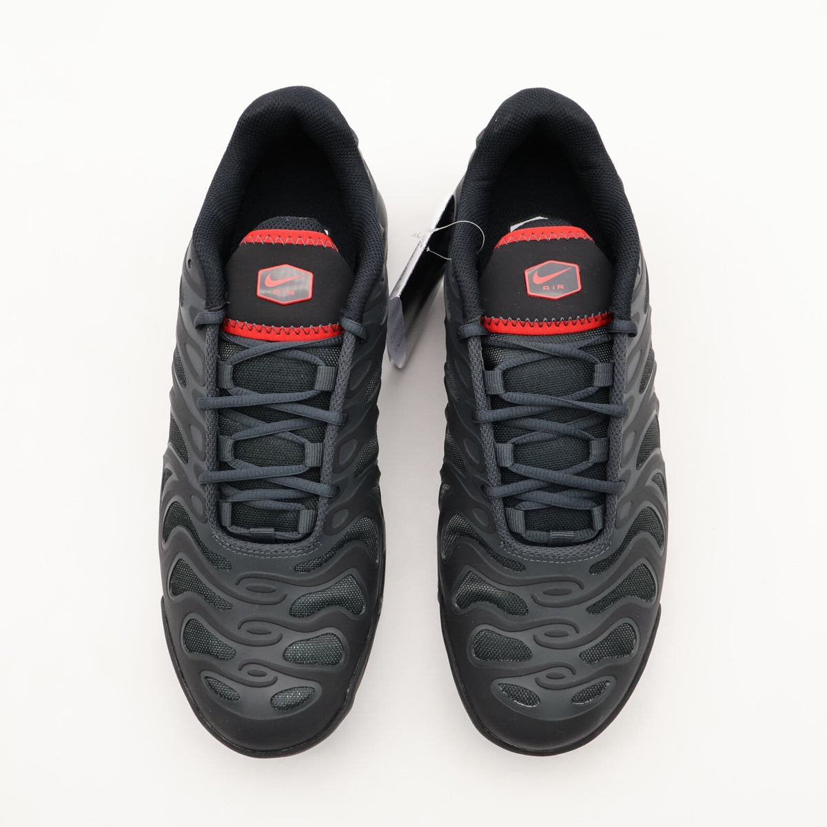 FD4290-013 Nike Air Max Plus Drift Bred (Men's)