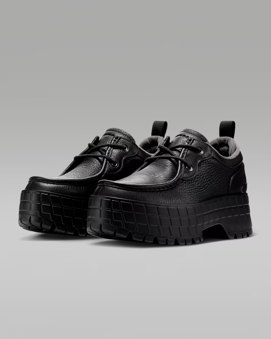 IQ4927-001 Nike Air Jordan 1 Brooklyn Low "Black" (Women's)