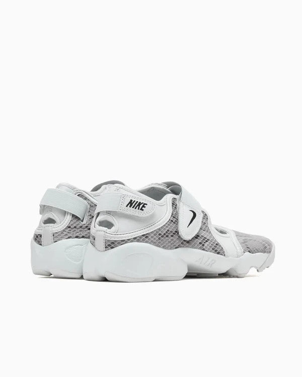 IM5739-001 Nike Air Rift Photon Dust (Women's)