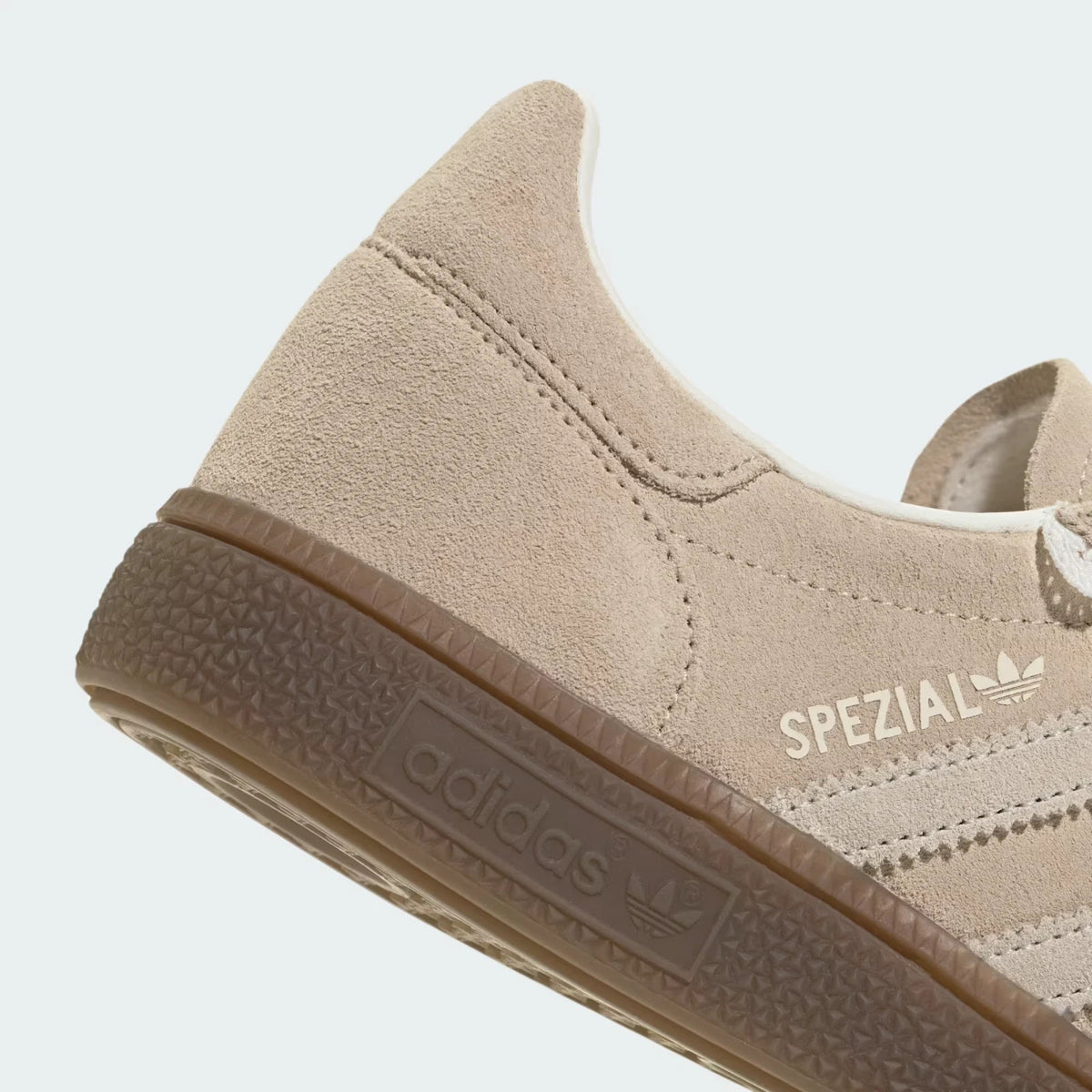 LA0313 LA0313 adidas Handball Spezial Sand Strata Off White Gum (Women's)