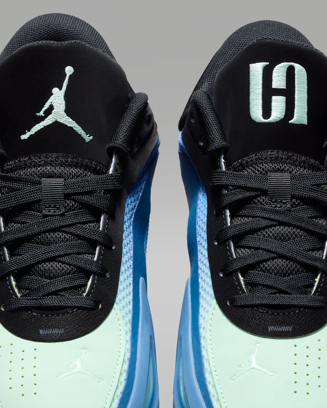IR0955-400 Nike Jordan Heir Series 2 (IR0955-400/IR0956-400) (Women's)