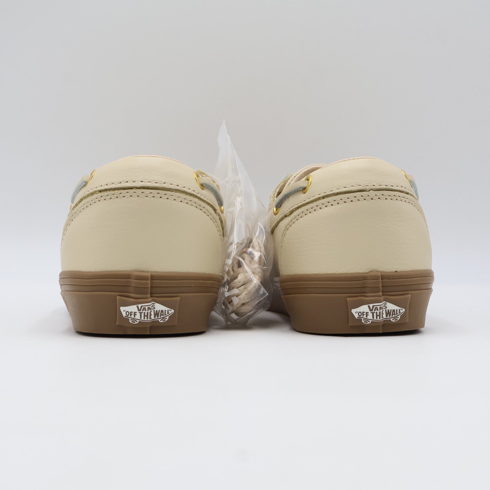 VN000Z11TAN Vans 2 Eyelet Boat Shoe Leather Tan (Men's)