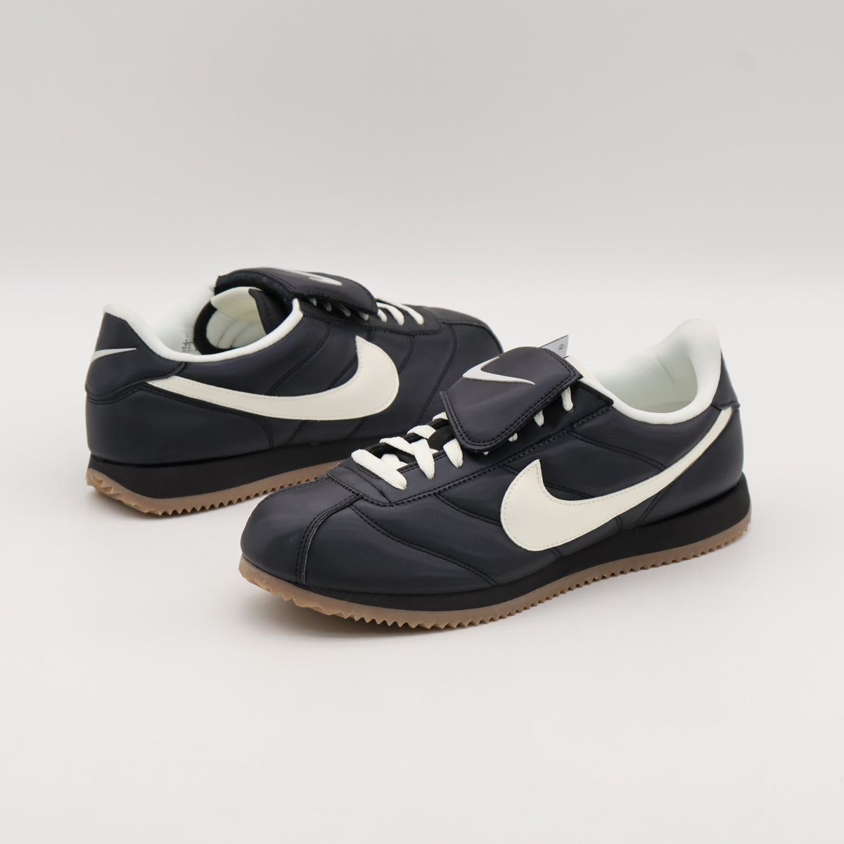 IM4843-010 Nike Cortez SE Tiempo (Men's)