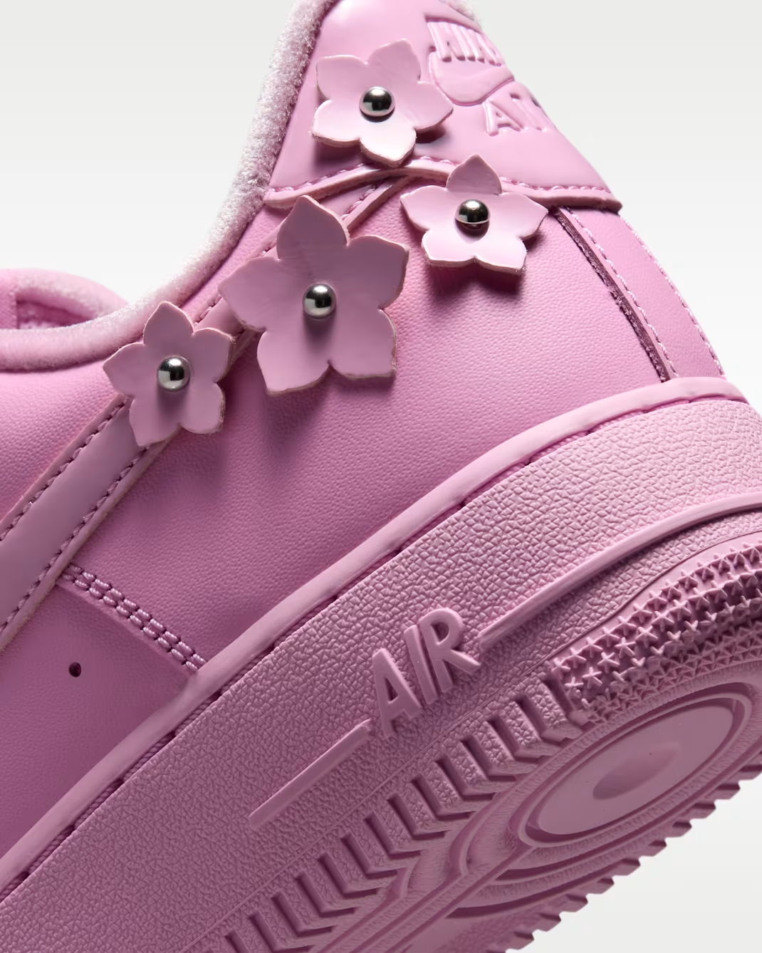 IR8637-600 Nike Air Force 1 '07 Florette Pink Rise (Women's)