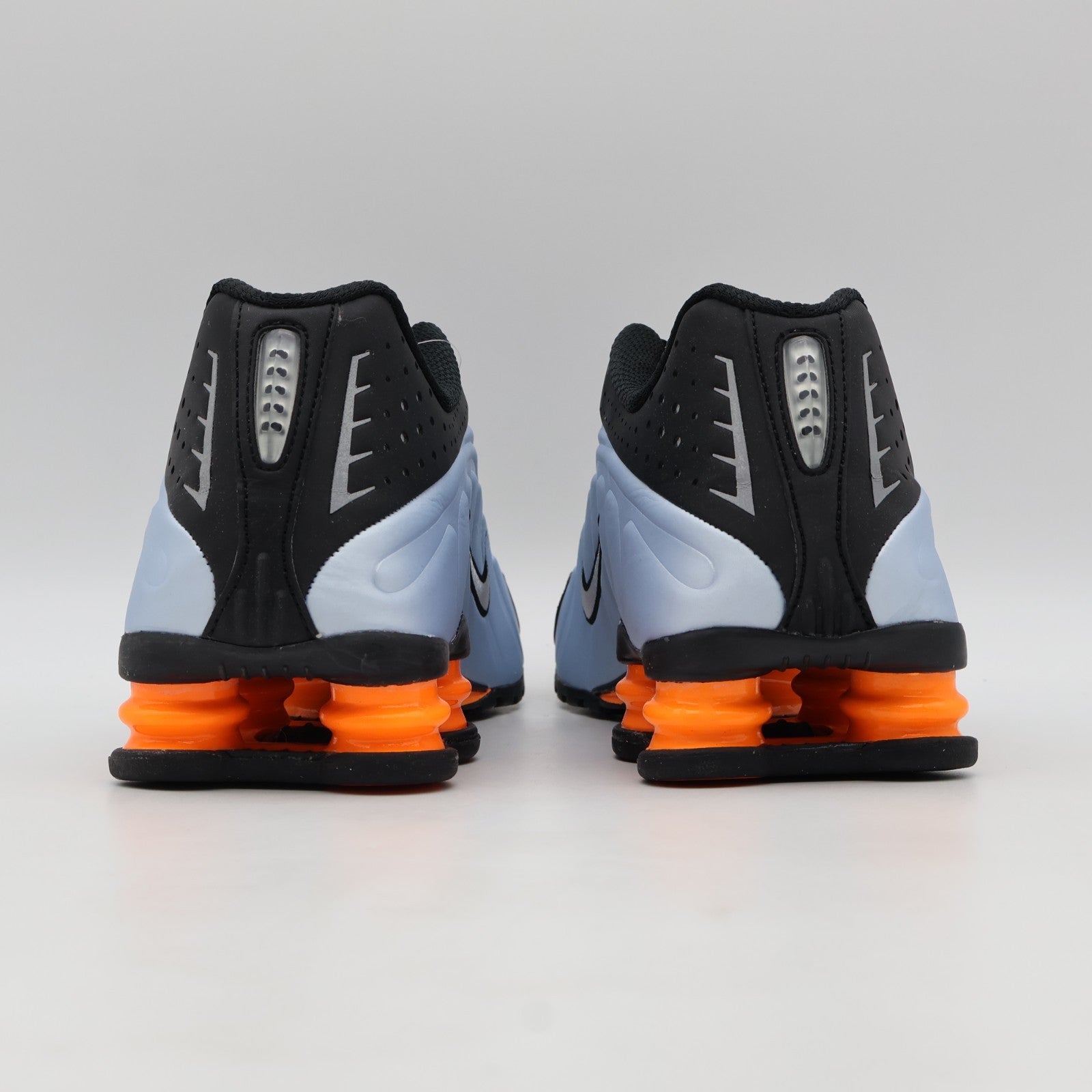 AR3565-401 Nike Shox R4 Blue Tint Total Orange Black Metallic Silver (Women's)