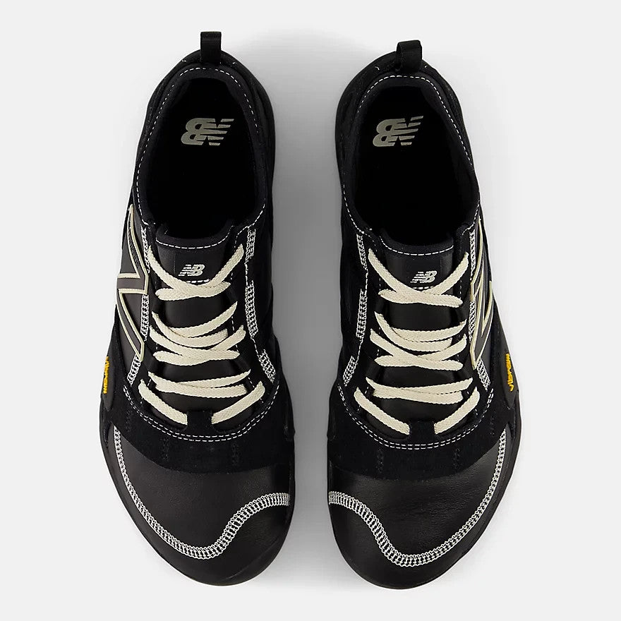 MT10O6NW New Balance MT10 Black/Linen (Men's)