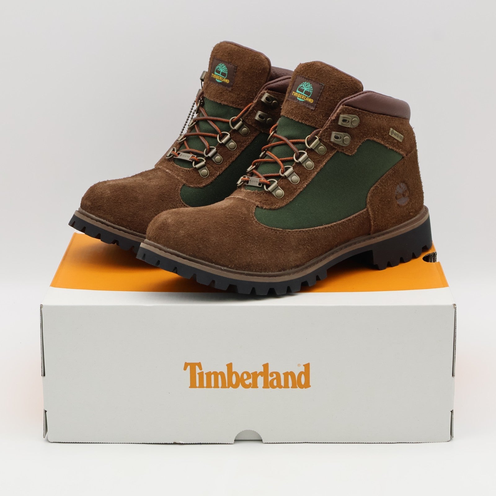 TB0A6EYDW01 the Apartment Timberland Vibram Mash GORE-TEX Brown (Men's)