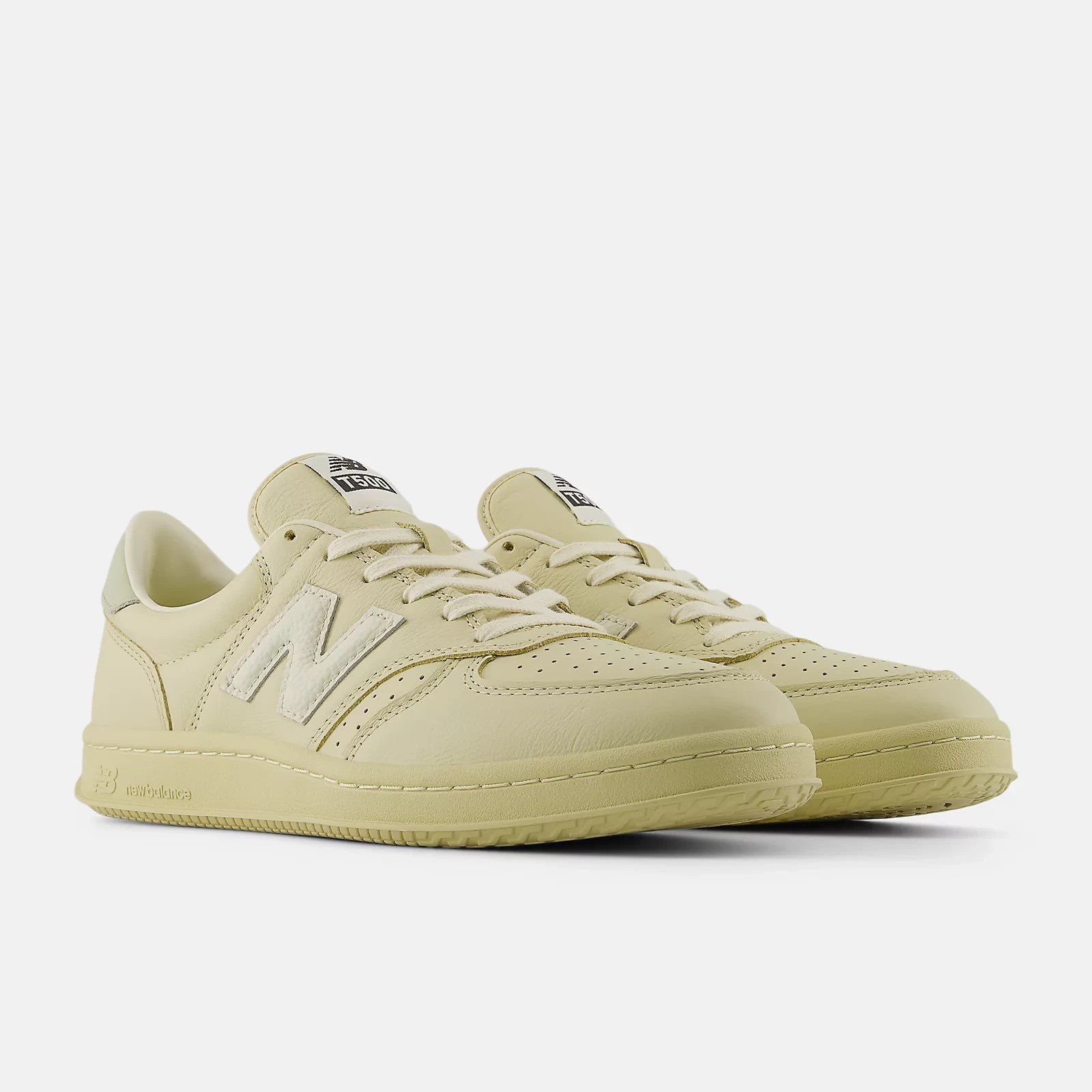 CT500AL AURALEE Ã New Balance T500 Vintage Ivory (Men's)