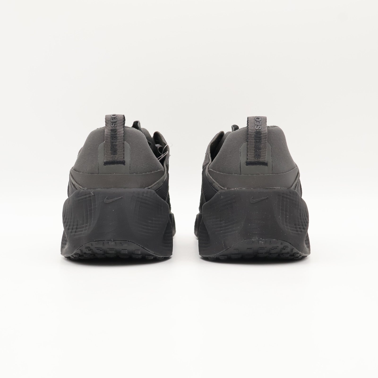 HQ2863-300 Hyein Seo Ã Nike Ava Rover Black (Men's)