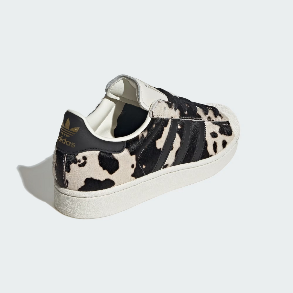 JP8164 adidas Originals  Superstar 2 Cow Fur (Women's)
